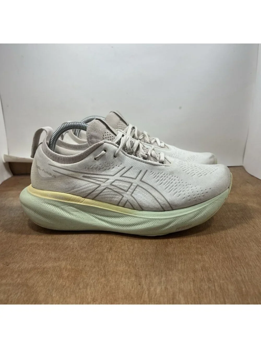 Asics Gel-Nimbus 25 Womens Size 9.5 Athletic Running Shoes Sneakers
